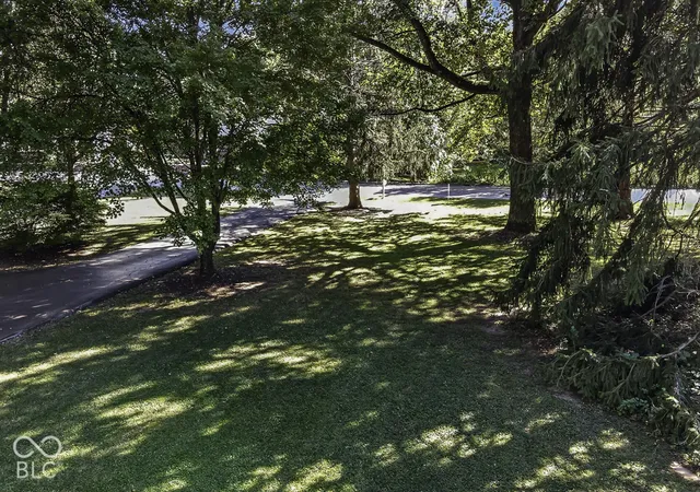 Photo 4 of Single family home for sale at 3502 E Southport Rd, Indianapolis, IN 46227 | MLS# 22128755 | Listing updated on 2026-09-30
