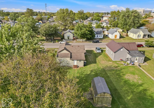 Photo 4 of Single family home for sale at 723 W Oak St, Seymour, IN 47274 | MLS# 22128757 | Listing updated on 2026-10-02