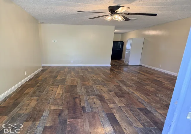 Photo 3 of House for sale at 1320-1330 S Marion St, Martinsville, IN 46151 | MLS# 22128763 | Listing updated on 2026-10-23
