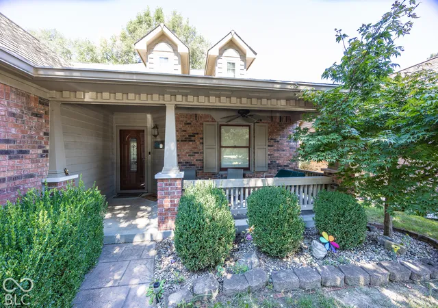 Photo 2 of Sale Pending at 1066 Acadia Ct, Indianapolis, IN 46217 | MLS# 22128766 | Listing updated on 2026-10-01