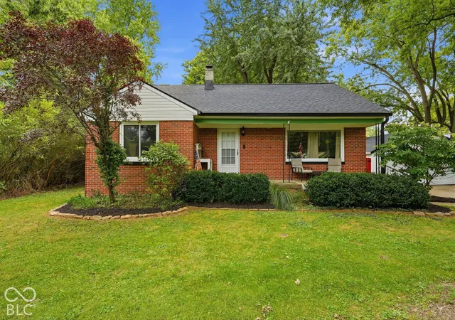 Photo 1 of Single family home for sale at 5632 Henderson Dr, Brownsburg, IN 46112 | MLS# 22128775 | Listing updated on 2026-10-03