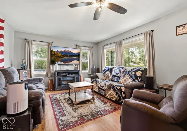 Photo 3 of Single family home for sale at 5632 Henderson Dr, Brownsburg, IN 46112 | MLS# 22128775 | Listing updated on 2026-10-03
