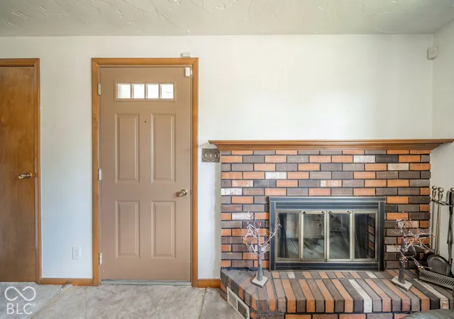 Photo 4 of Single family home for sale at 4117 Alpine Dr, Anderson, IN 46013 | MLS# 22128788 | Listing updated on 2026-10-01