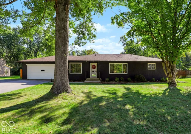 Photo 1 of Single family home for sale at 131 Blairsden Ave, Carmel, IN 46032 | MLS# 22128798 | Listing updated on 2026-10-05