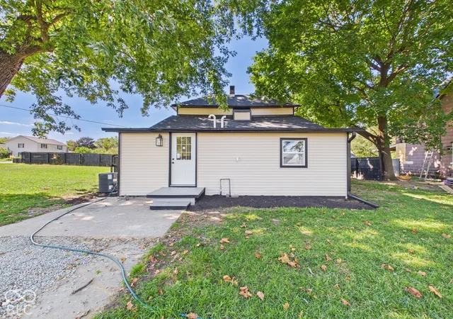 Photo 4 of Single family home for sale at 515 S Harrison St, Alexandria, IN 46001 | MLS# 22128801 | Listing updated on 2026-10-01