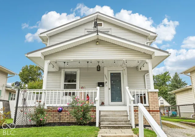 Single family home for sale at 1003 N Wabash Ave, Kokomo, IN 46901 | MLS# 22128818