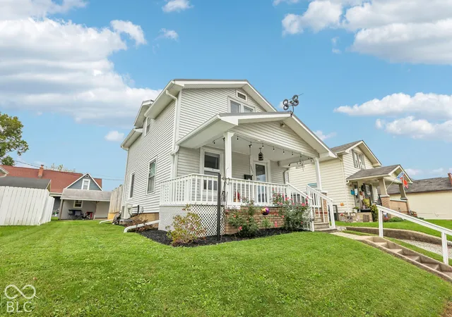 Photo 2 of Single family home for sale at 1003 N Wabash Ave, Kokomo, IN 46901 | MLS# 22128818 | Listing updated on 2026-10-01