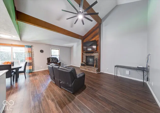 Photo 2 of Single family home for sale at 7950 Ridgegate W Dr, Indianapolis, IN 46268 | MLS# 22128821 | Listing updated on 2026-09-29
