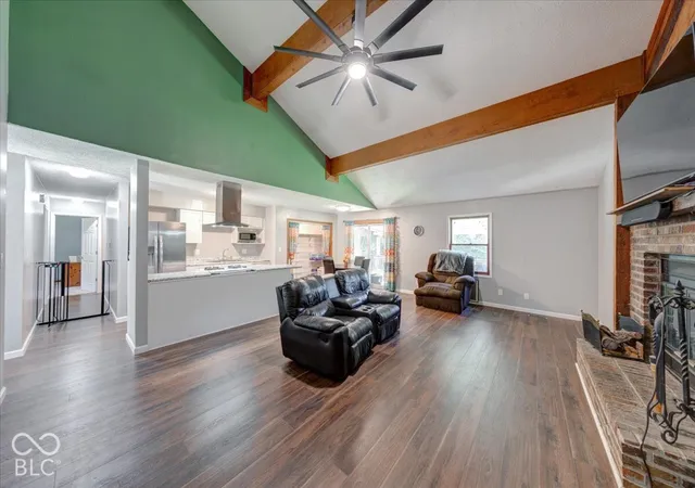 Photo 3 of Single family home for sale at 7950 Ridgegate W Dr, Indianapolis, IN 46268 | MLS# 22128821 | Listing updated on 2026-09-29