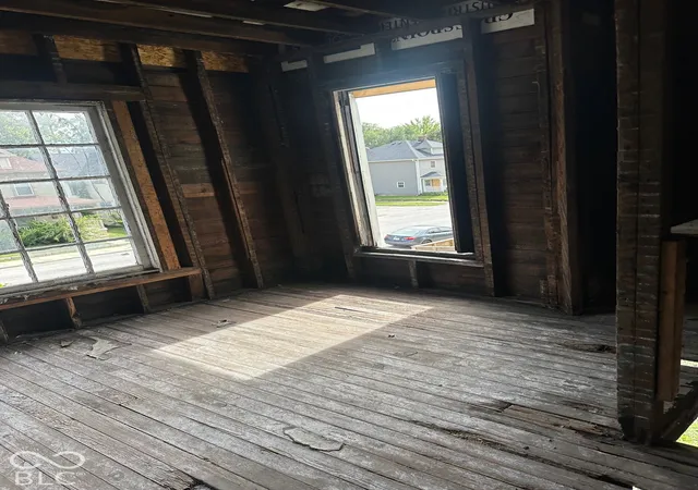 Photo 4 of Single family home for sale at 3310 N Capitol, Indianapolis, IN 46208 | MLS# 22128825 | Listing updated on 2026-09-30