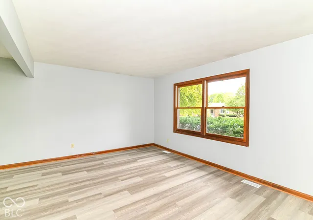 Photo 3 of Single family home for sale at 8129 Burn Ct, Indianapolis, IN 46217 | MLS# 22128826 | Listing updated on 2026-10-01