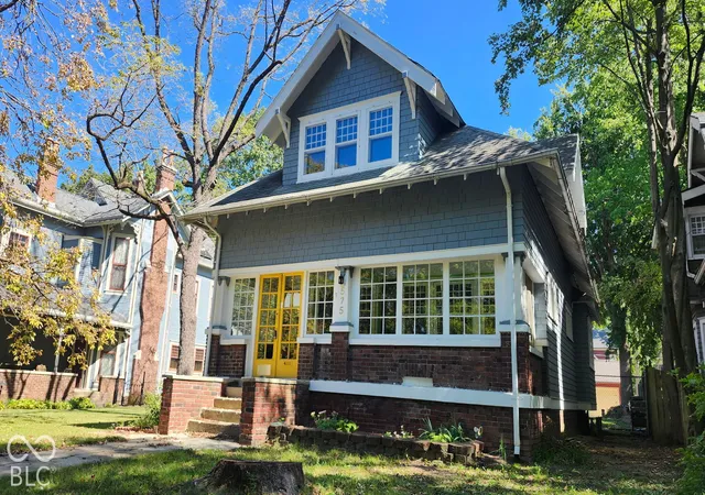 Photo 2 of Single family home for sale at 575 Woodruff Pl W Dr, Indianapolis, IN 46201 | MLS# 22128838 | Listing updated on 2026-09-30