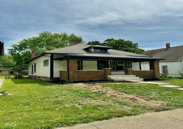 Photo 3 of Single family home for sale at 941 N Tuxedo St, Indianapolis, IN 46201 | MLS# 22128839 | Listing updated on 2026-09-29