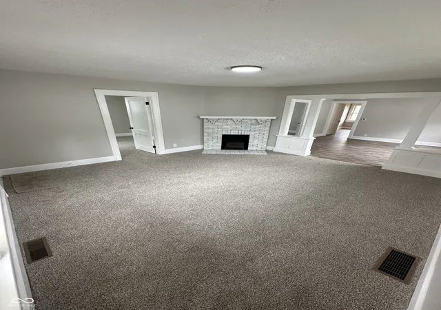 Photo 4 of Single family home for sale at 941 N Tuxedo St, Indianapolis, IN 46201 | MLS# 22128839 | Listing updated on 2026-09-29