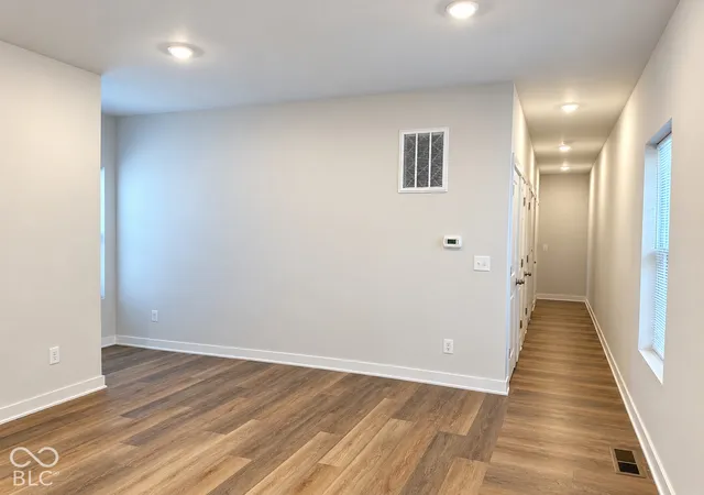 Photo 4 of House for sale at 17 W Arizona St, Indianapolis, IN 46225 | MLS# 22128844 | Listing updated on 2026-10-01