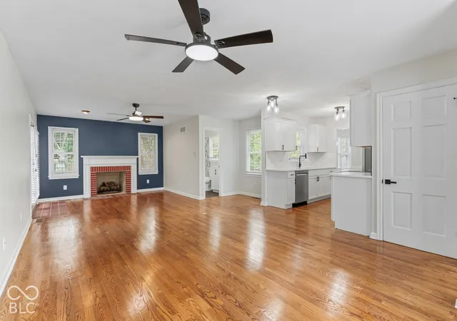 Photo 4 of Single family home for sale at 5924 Allisonville, Indianapolis, IN 46220 | MLS# 22128852 | Listing updated on 2026-10-02