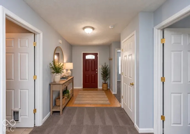 Photo 3 of Single family home for sale at 1257 Spring Lake Dr, Brownsburg, IN 46112 | MLS# 22128854 | Listing updated on 2026-10-09