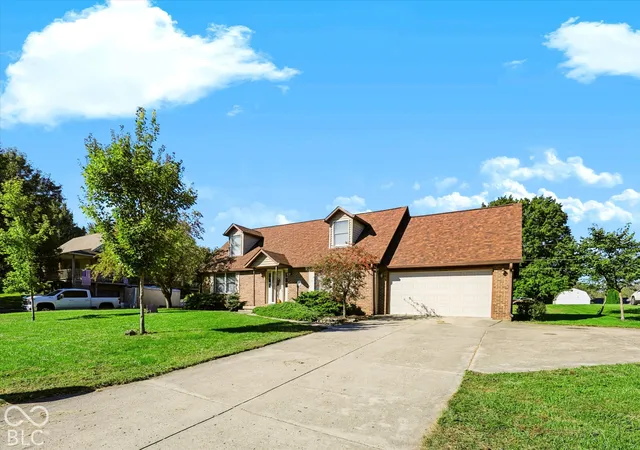 Photo 2 of Single family home for sale at 216 Ann Ave, Pendleton, IN 46064 | MLS# 22128863 | Listing updated on 2026-10-06