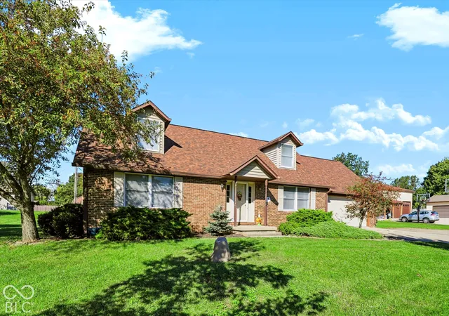 Photo 3 of Single family home for sale at 216 Ann Ave, Pendleton, IN 46064 | MLS# 22128863 | Listing updated on 2026-10-06