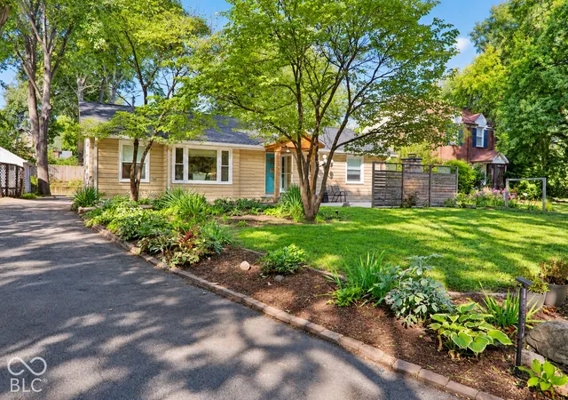 Photo 2 of Single family home for sale at 3566 Watson Rd, Indianapolis, IN 46205 | MLS# 22128869 | Listing updated on 2026-09-30