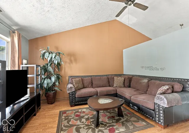 Photo 4 of Single family home for sale at 5694 Liberty Crk Dr, Indianapolis, IN 46254 | MLS# 22128871 | Listing updated on 2026-10-01