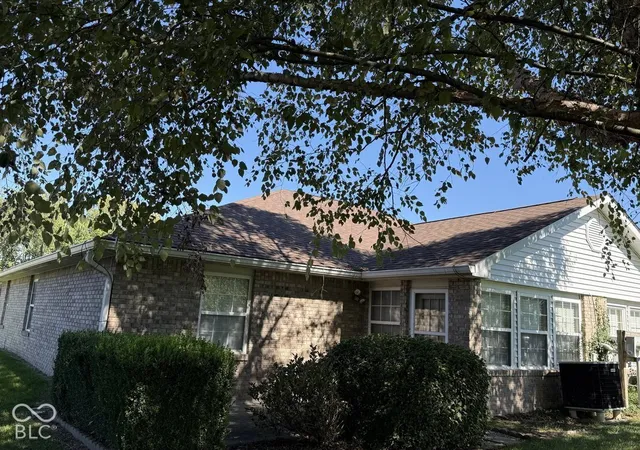 Photo 4 of Sale Pending at 955 Plaza Dr, Martinsville, IN 46151 | MLS# 22128873 | Listing updated on 2026-10-03