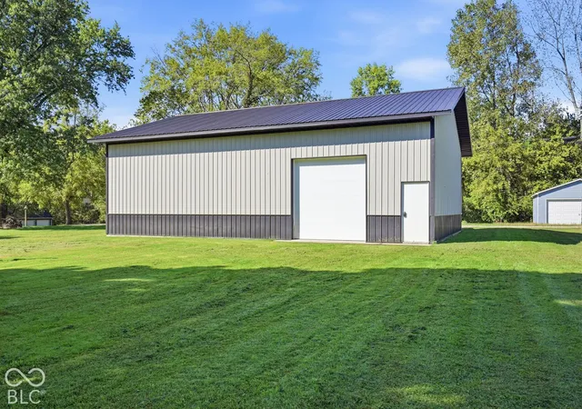 Photo 2 of Single family home for sale at 208 West Dr, Fortville, IN 46040 | MLS# 22128874 | Listing updated on 2026-09-30