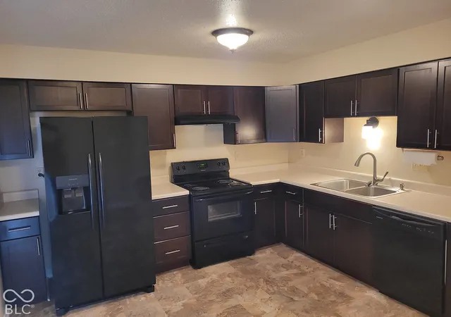 Photo 3 of Condo for sale at 6515 Park Central Way #C, Indianapolis, IN 46260 | MLS# 22128876 | Listing updated on 2026-10-06