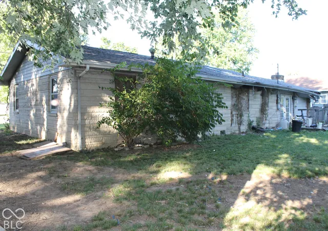 Photo 4 of Sale Pending at 1811 W 650 North, Taylorsville, IN 47280 | MLS# 22128881 | Listing updated on 2026-10-06