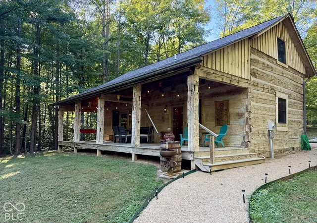 Photo 3 of Single family home for sale at 8035 N Dog Trot Ln, Morgantown, IN 46160 | MLS# 22128887 | Listing updated on 2026-10-02