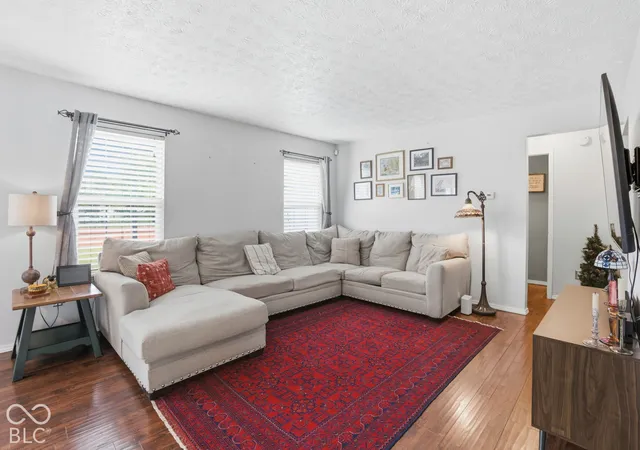 Photo 3 of Single family home for sale at 10593 Sienna Dr, Noblesville, IN 46060 | MLS# 22128888 | Listing updated on 2026-10-02