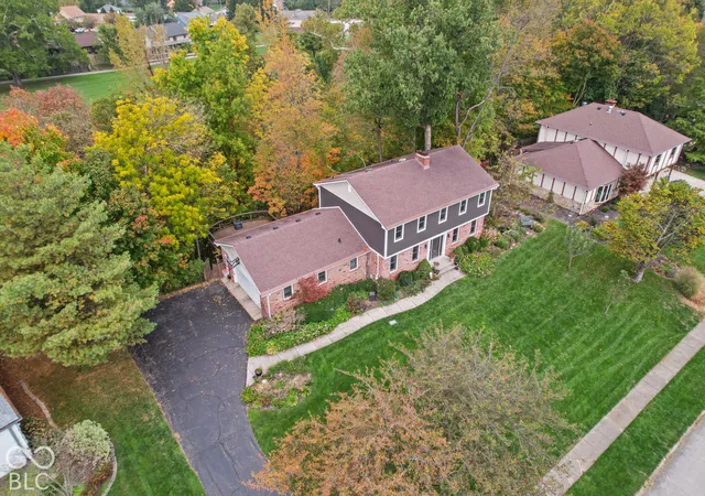 Photo 2 of Single family home for sale at 12416 Windsor Dr, Carmel, IN 46033 | MLS# 22128889 | Listing updated on 2026-10-30