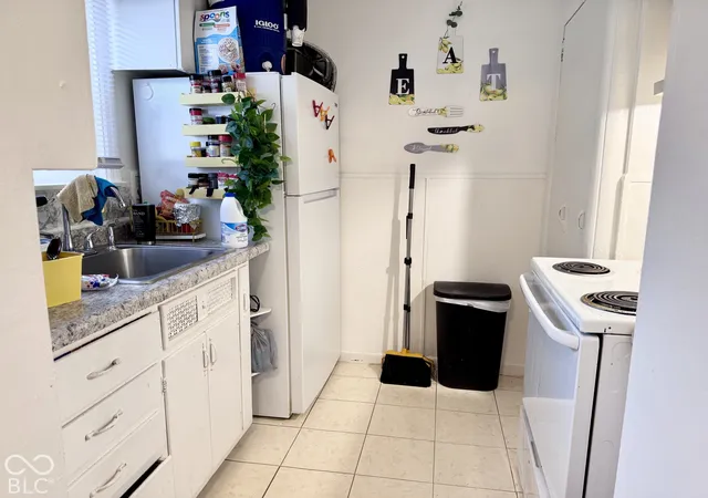 Photo 4 of Single family home for sale at 1844 N Linwood Ave, Indianapolis, IN 46218 | MLS# 22128896 | Listing updated on 2026-10-09