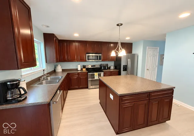 Photo 3 of Single family home for sale at 11314 Candice Dr, Fishers, IN 46038 | MLS# 22128900 | Listing updated on 2026-10-06