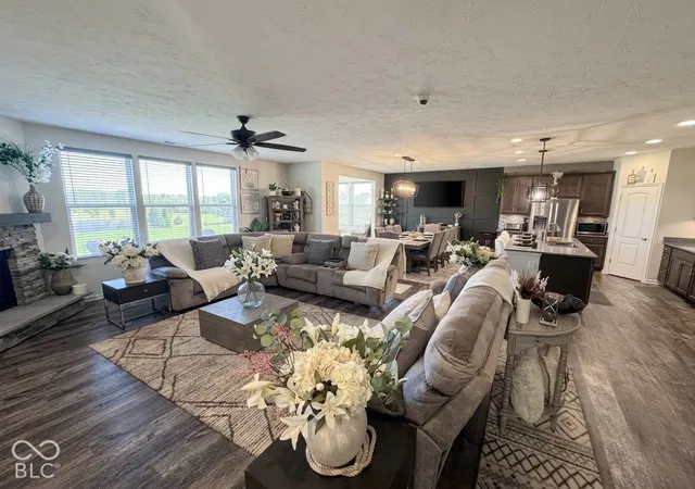 Photo 4 of Single family home for sale at 6032 Flagler Ln, Brownsburg, IN 46112 | MLS# 22128905 | Listing updated on 2026-10-07