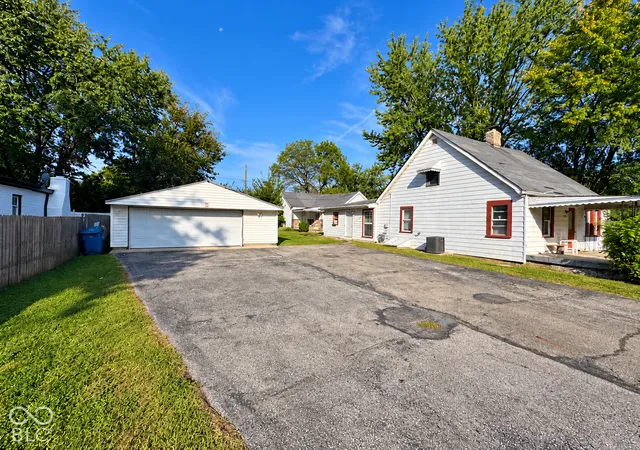 Photo 1 of Multi family home for sale at 2726 S Lyons Ave, Indianapolis, IN 46241 | MLS# 22128908 | Listing updated on 2026-10-02