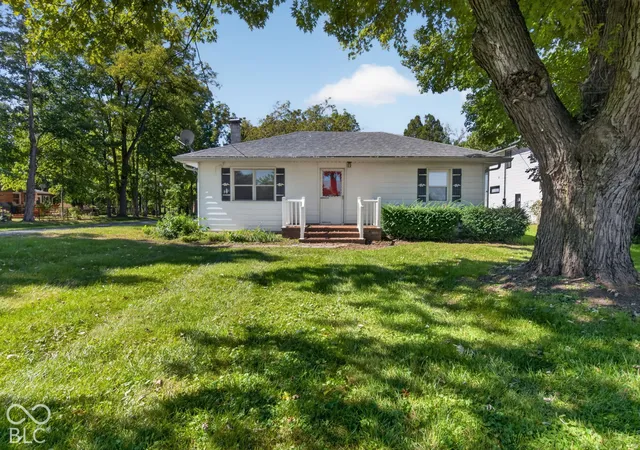 Photo 1 of Single family home for sale at 17335 S Mill Crk Rd, Noblesville, IN 46062 | MLS# 22128909 | Listing updated on 2026-09-30