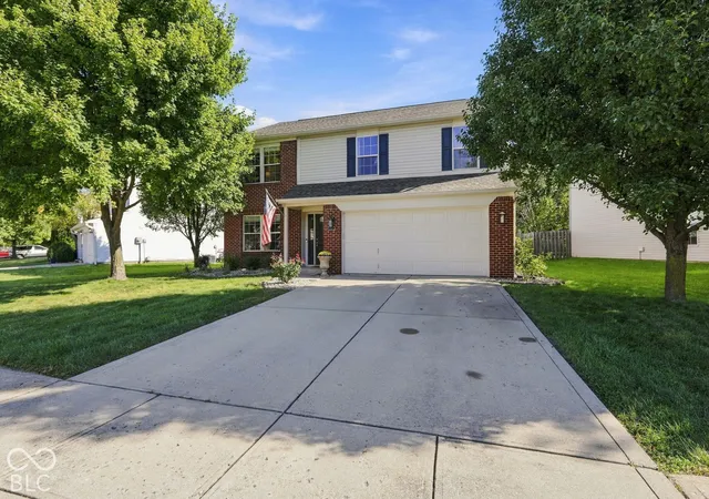 Photo 1 of Single family home for sale at 16665 Greensboro Dr, Westfield, IN 46074 | MLS# 22128914 | Listing updated on 2026-10-08