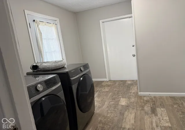 Photo 4 of Single family home for sale at 3549 W Murray St, Indianapolis, IN 46221 | MLS# 22128916 | Listing updated on 2026-10-29