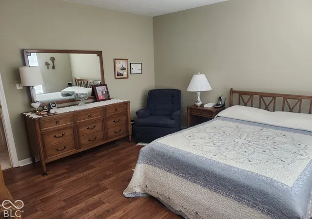 Photo 3 of Condo for sale at 5539 Younkin Dr, Indianapolis, IN 46268 | MLS# 22128918 | Listing updated on 2026-10-05