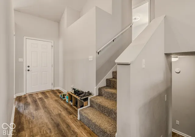 Photo 3 of Single family home for sale at 6064 Brandermill Ridge, Columbus, IN 47203 | MLS# 22128921 | Listing updated on 2026-09-30