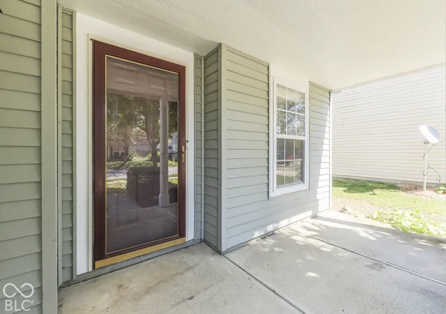 Photo 3 of Single family home for sale at 10908 Firefly Cir, Indianapolis, IN 46259 | MLS# 22128928 | Listing updated on 2026-09-30