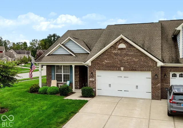 Photo 2 of Condo for sale at 1183 Red Tail Ct, Greenwood, IN 46143 | MLS# 22128938 | Listing updated on 2026-10-02
