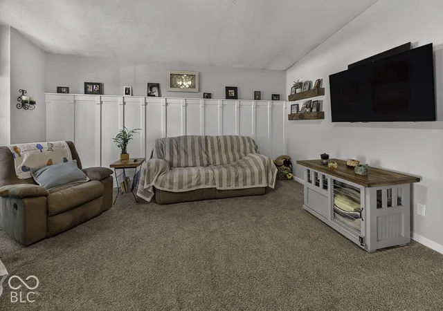 Photo 4 of Single family home for sale at 4144 Beechwood Ct, Franklin, IN 46131 | MLS# 22128939 | Listing updated on 2026-10-02
