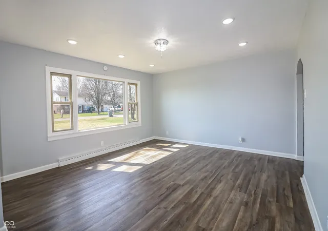 Photo 3 of Sale Pending at 1478 E Jordan Dr, New Castle, IN 47362 | MLS# 22128952 | Listing updated on 2026-10-06