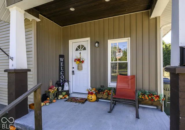 Photo 4 of Sale Pending at 407 Moore St, Crothersville, IN 47229 | MLS# 22128953 | Listing updated on 2026-10-08