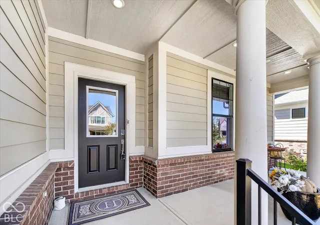 Photo 2 of Single family home for sale at 1405 Lake Hvn Ln, Westfield, IN 46074 | MLS# 22128995 | Listing updated on 2026-10-09