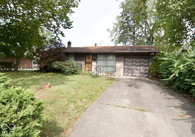 Photo 1 of Single family home for sale at 5332 E 41st Street, Indianapolis, IN 46226 | MLS# 22129011 | Listing updated on 2026-10-04