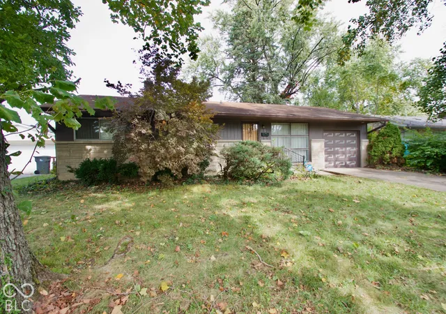 Photo 2 of Single family home for sale at 5332 E 41st Street, Indianapolis, IN 46226 | MLS# 22129011 | Listing updated on 2026-10-04