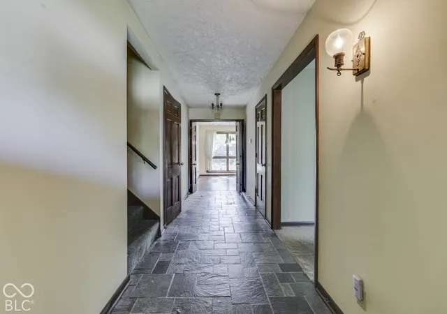 Photo 4 of Sale Pending at 1715 Ridge Hl Ln, Indianapolis, IN 46217 | MLS# 22129013 | Listing updated on 2026-10-06